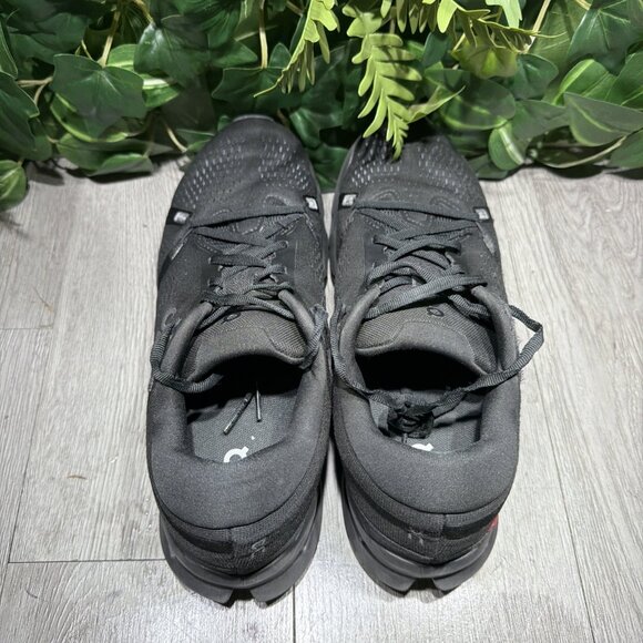 On Cloudsurfer Men’s Triple Black Size 8.5 Running Shoes Cushioned main image 9